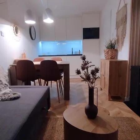 Village - Najpiekniejsze Wakacyjne Nad Morzem リゾート ミエルノ